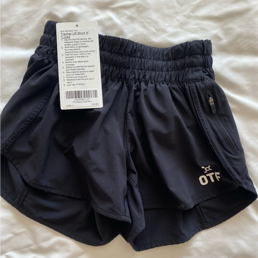 Lululemon Tracker LR Short 4” Orangetheory Size 4